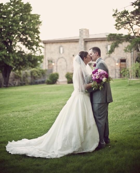 Elopement Packages Oklahoma couple eloping